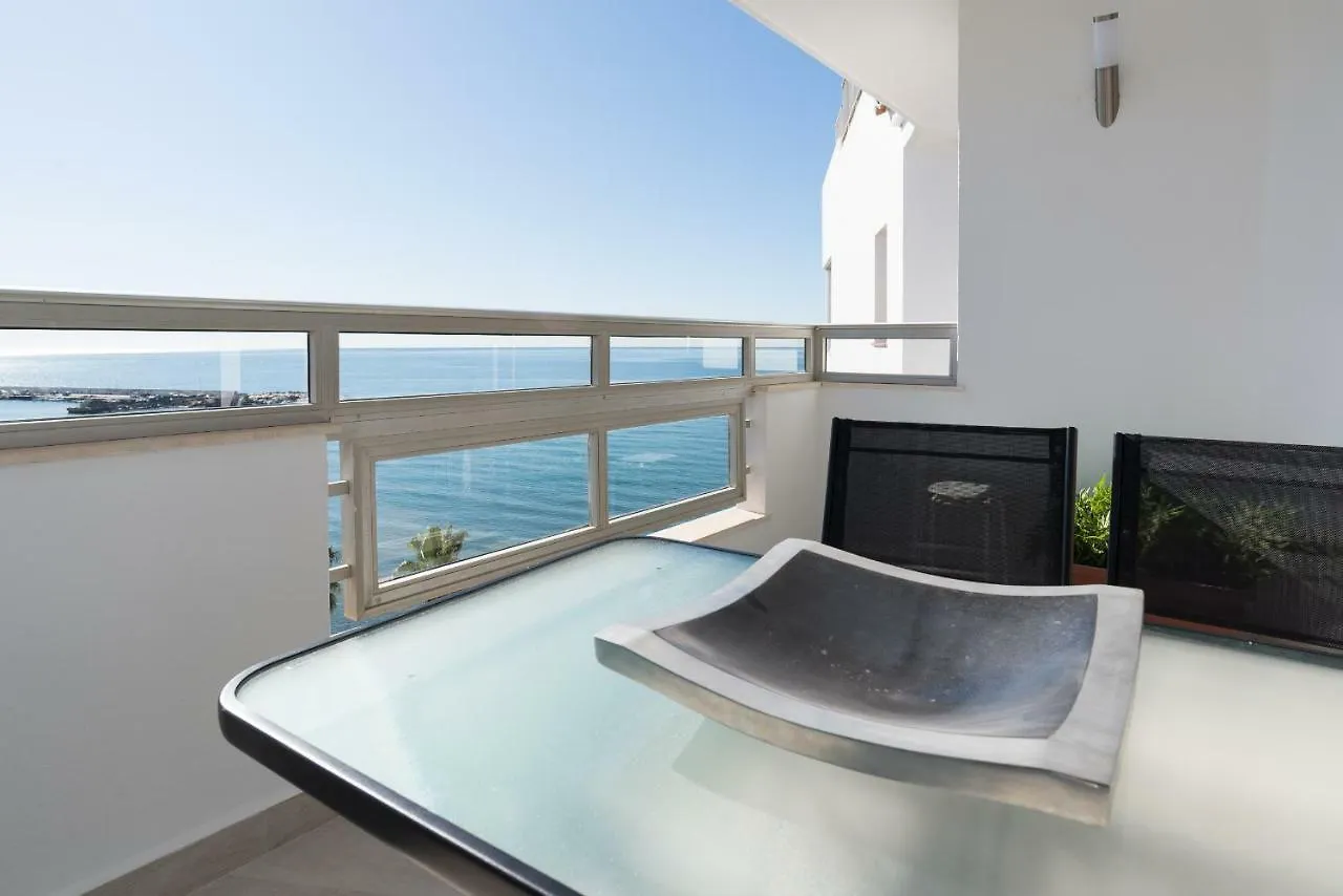 Tgh/ Marbella Beachfront And Center