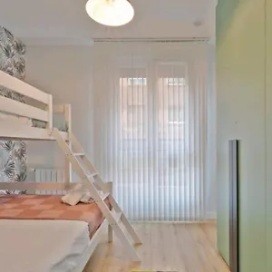 urban-flat-nuevo-y-moderno-con-garaje-y-wifi.bilbaohotelsspain.com/