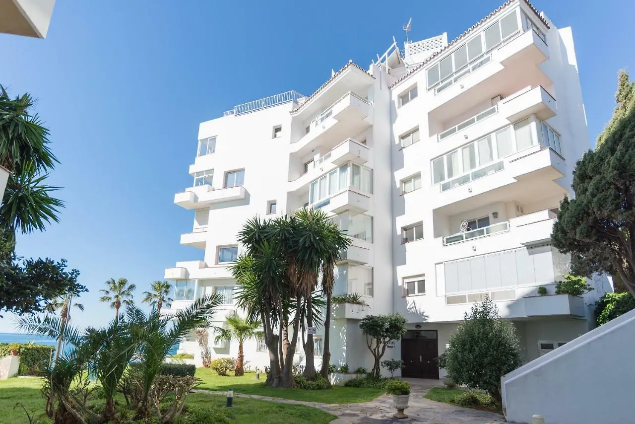 Tgh/ Marbella Beachfront And Center Apartamento